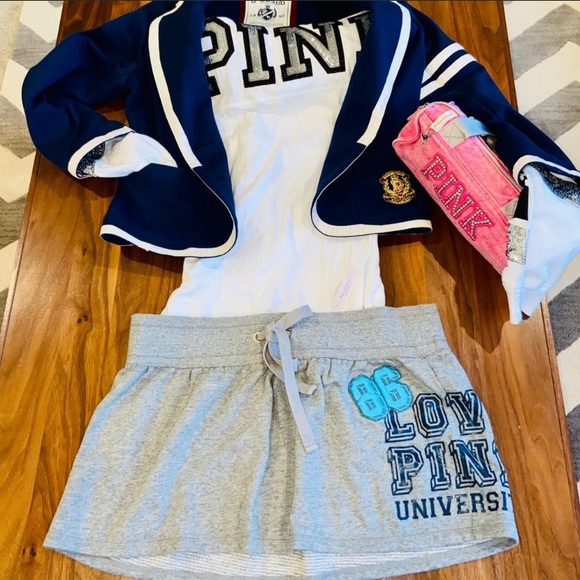 Sold - Picture 1 of 4